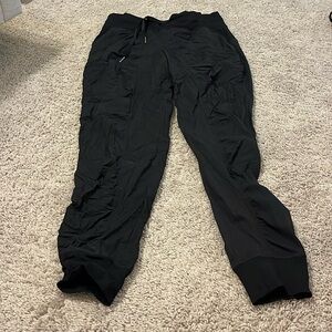 Lululemon dance studio, mid rise, joggers, full length
